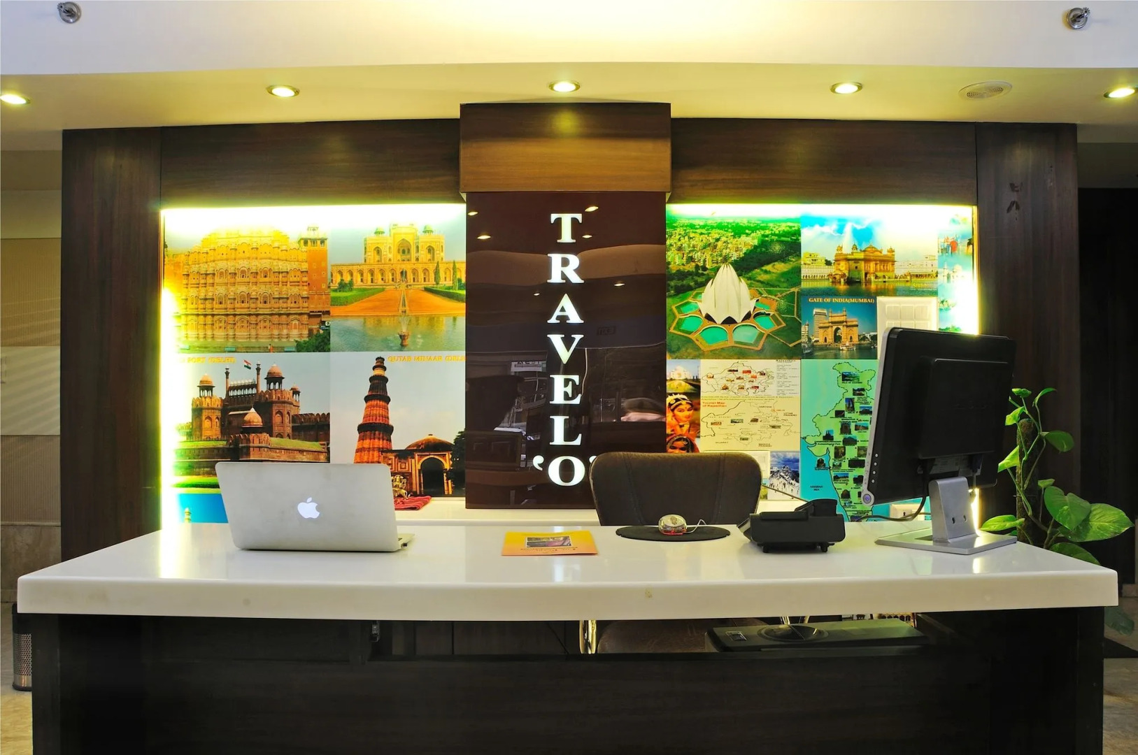 Hotel The Pearl - Newly Renovated in City Centre