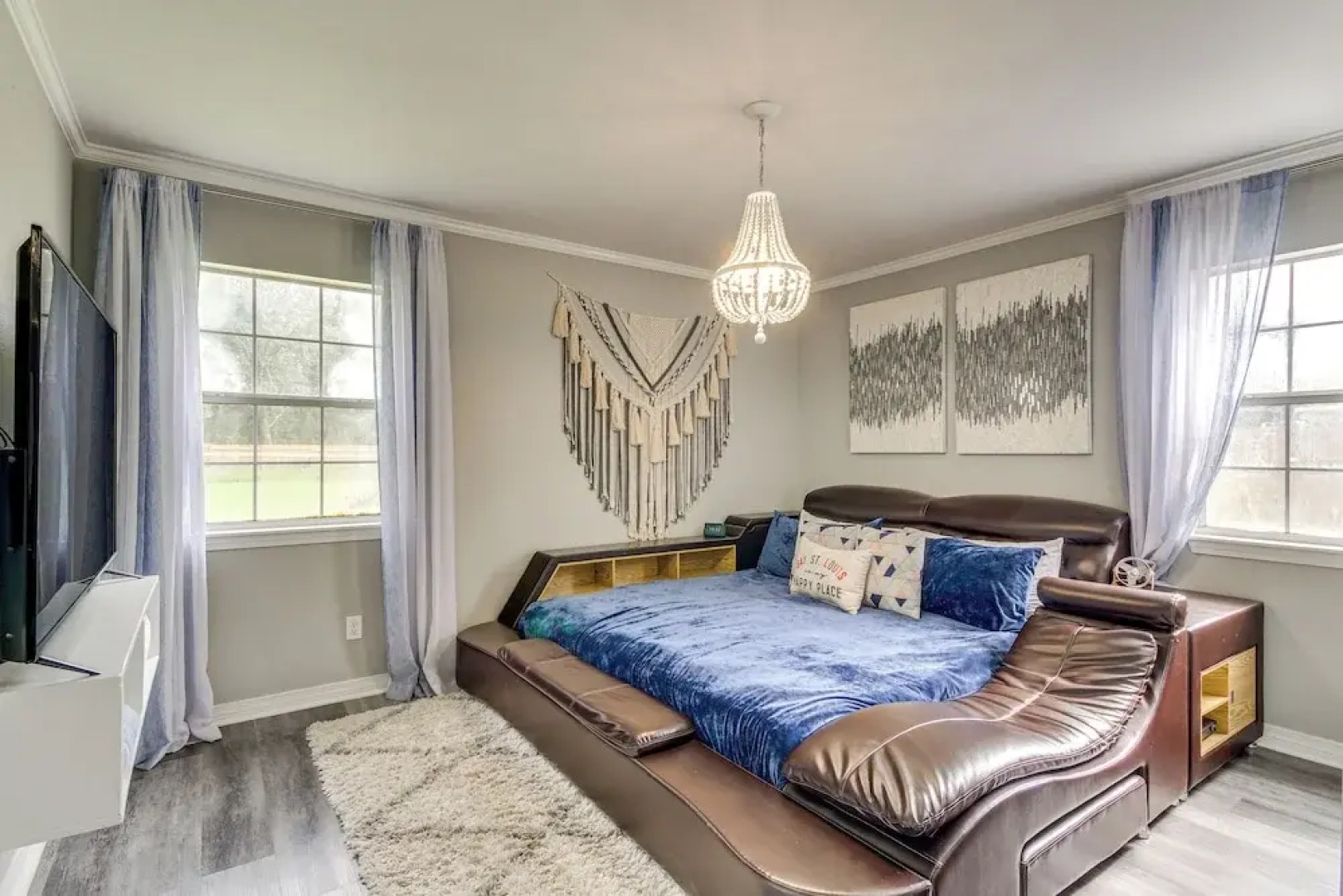 Walk to Beach, Fenced Patio: Bay St Louis Getaway!