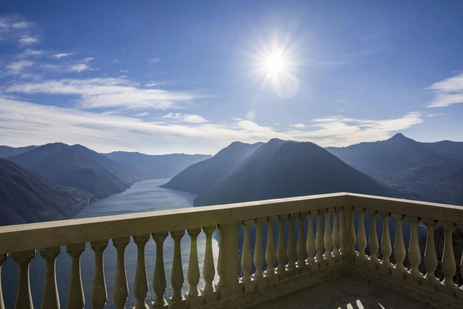 Marvellous Luxury Villa with Staff and Breathtaking View on the Lake-VILLA SOGNO SUL LAGO