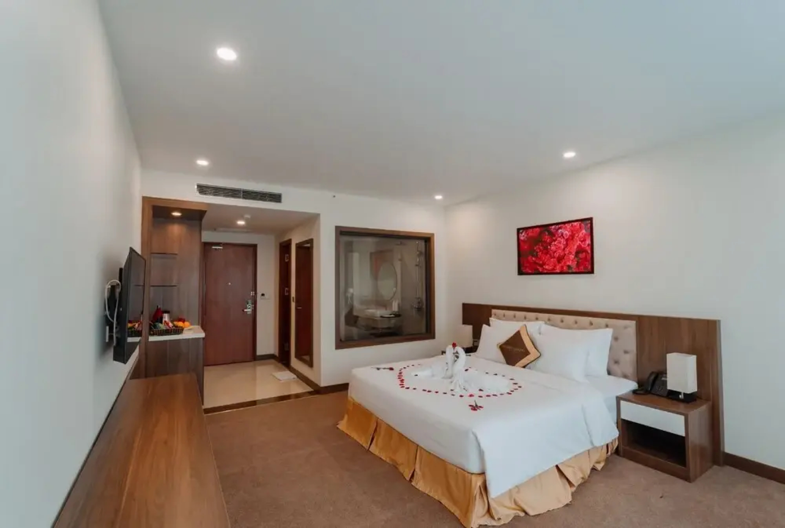 Yen Bien Luxury Hotel