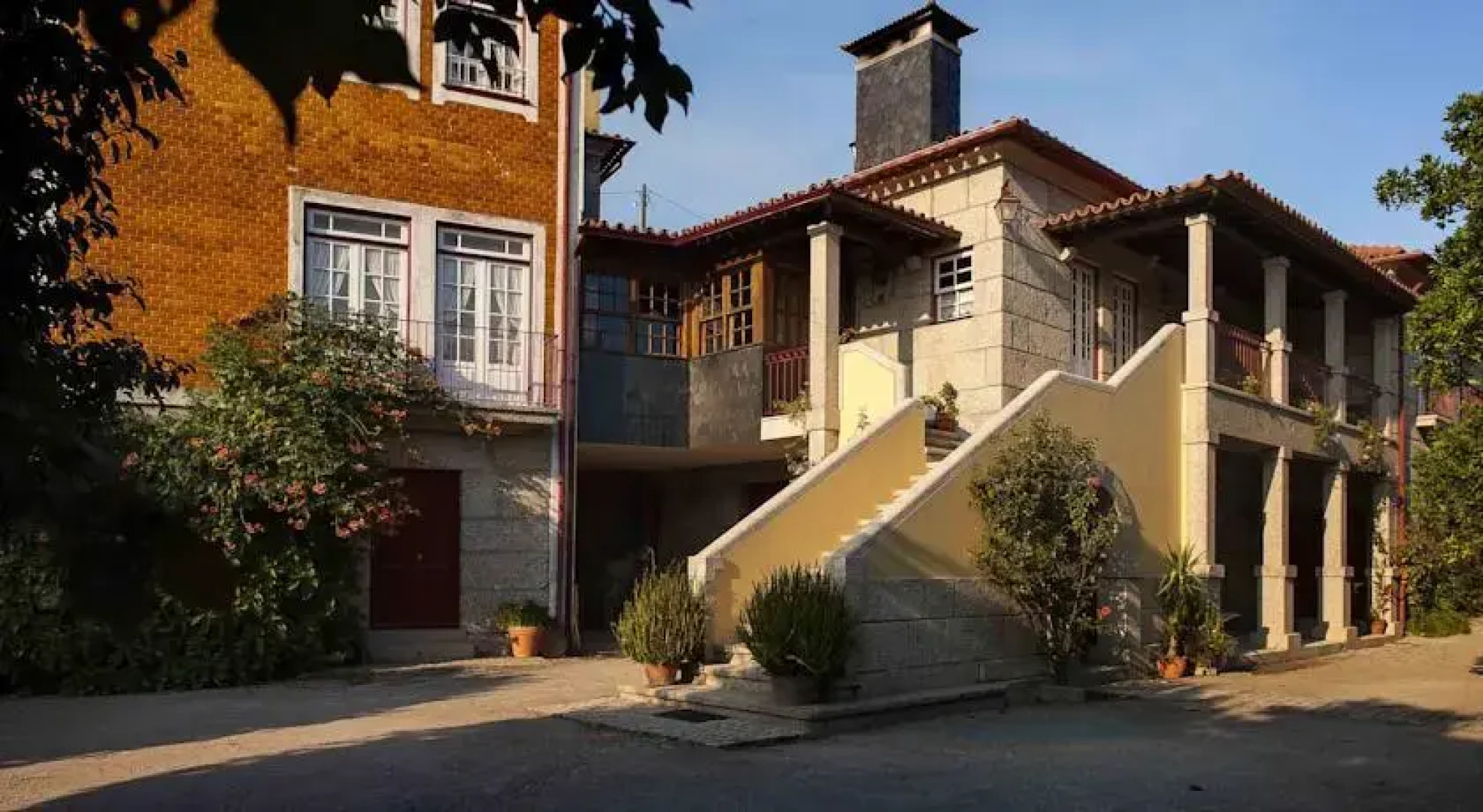 Casa de S. Faustino de Fridão