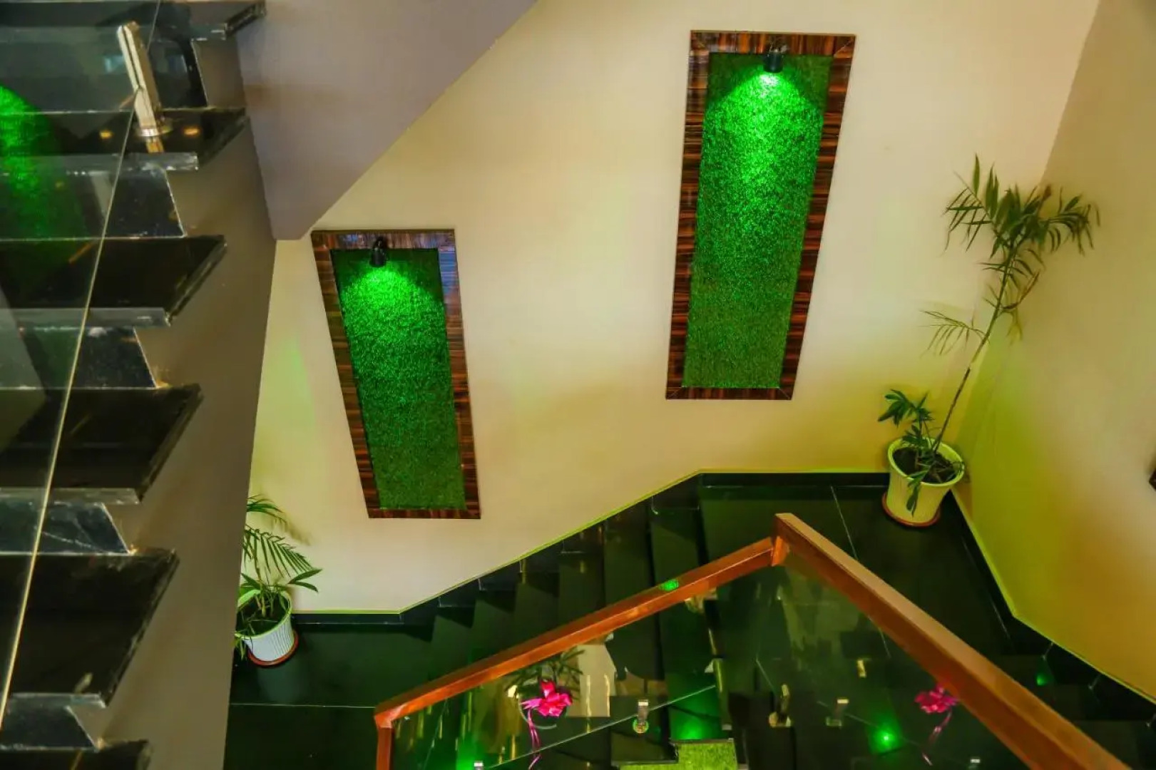 Aashirwad Hotels & Resort