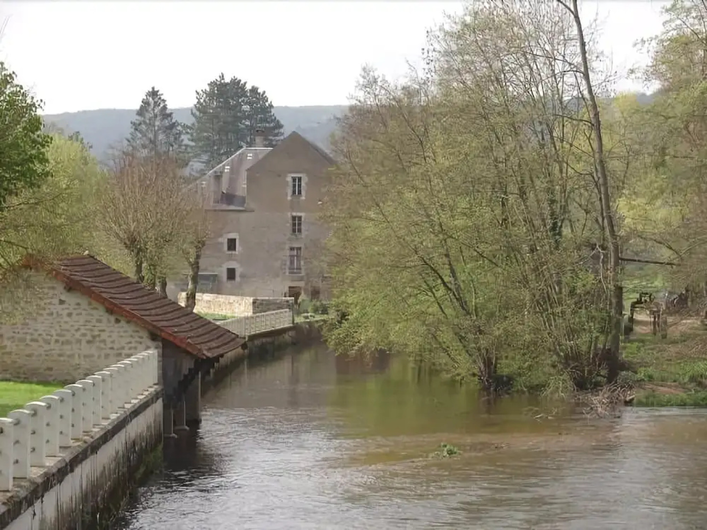 Chateau de Sermizelles