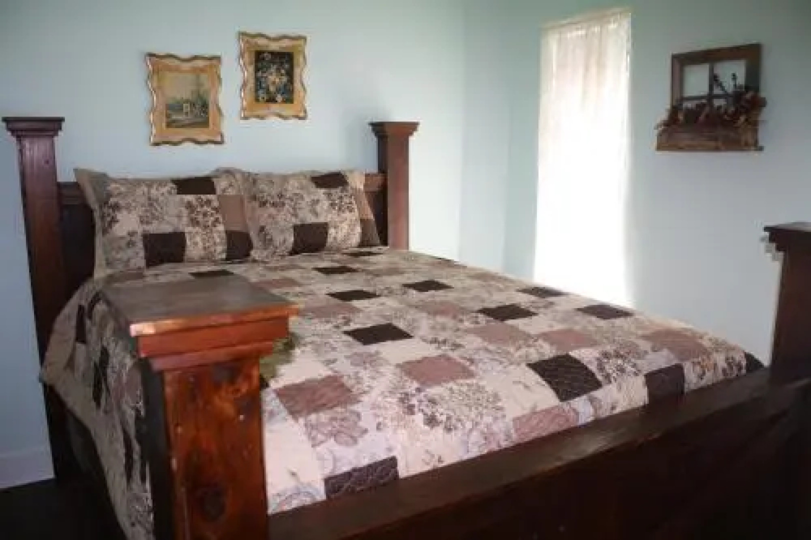 Circle Your Wagons Bed and Breakfast