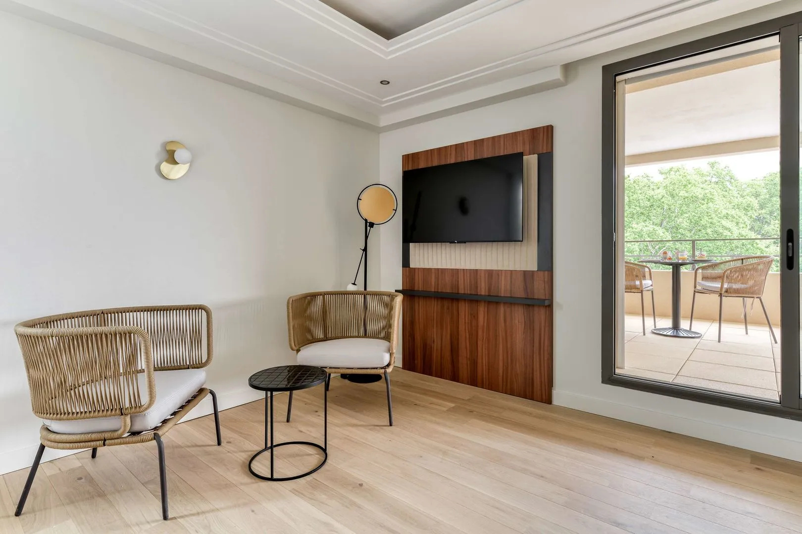 Zenitude Hotel la Valadière, an Ascend Collection Hotel