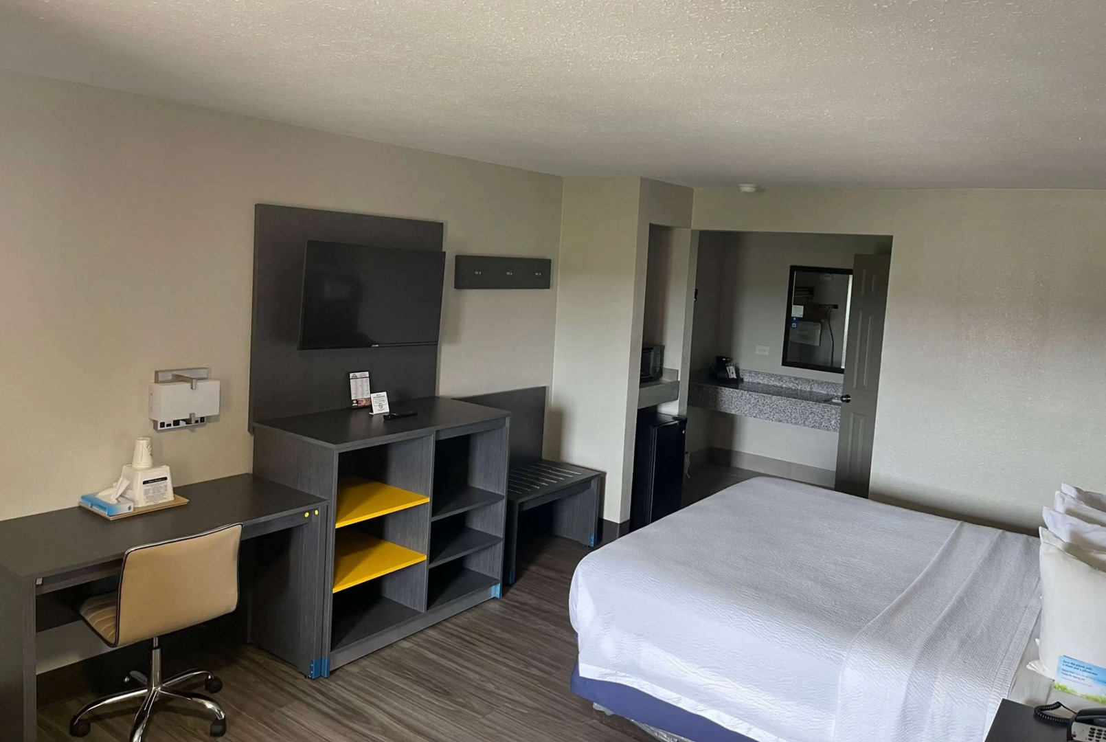 Days Inn by Wyndham Ruston LA