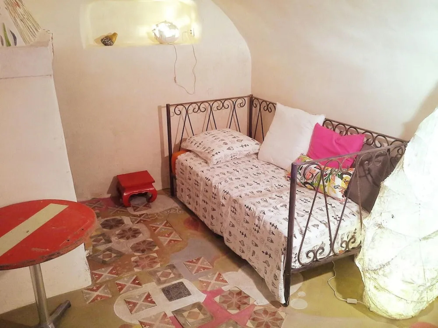 Maison atypique 11e siècle