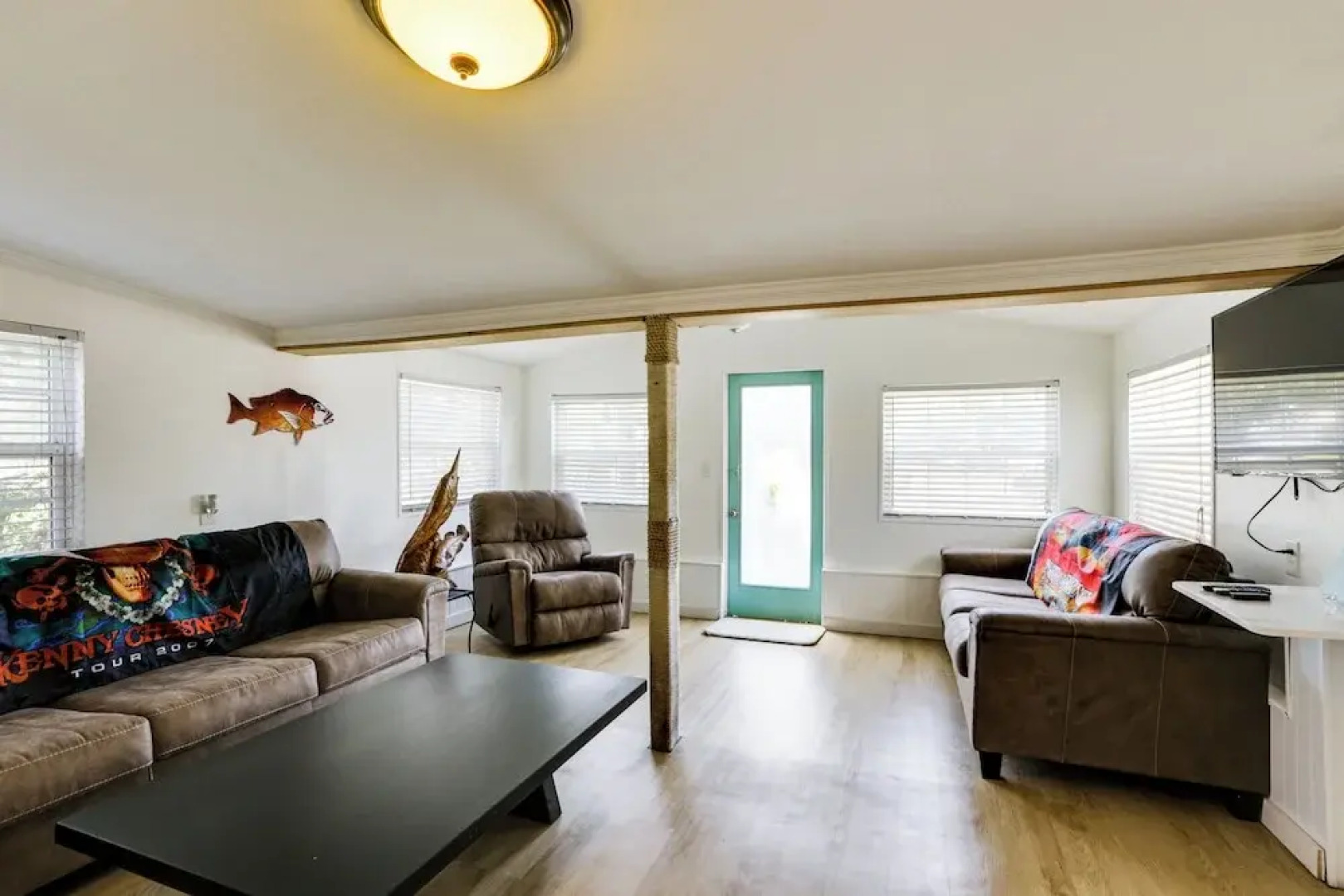 Walk to Pier & River: Dtwn Steinhatchee Escape!