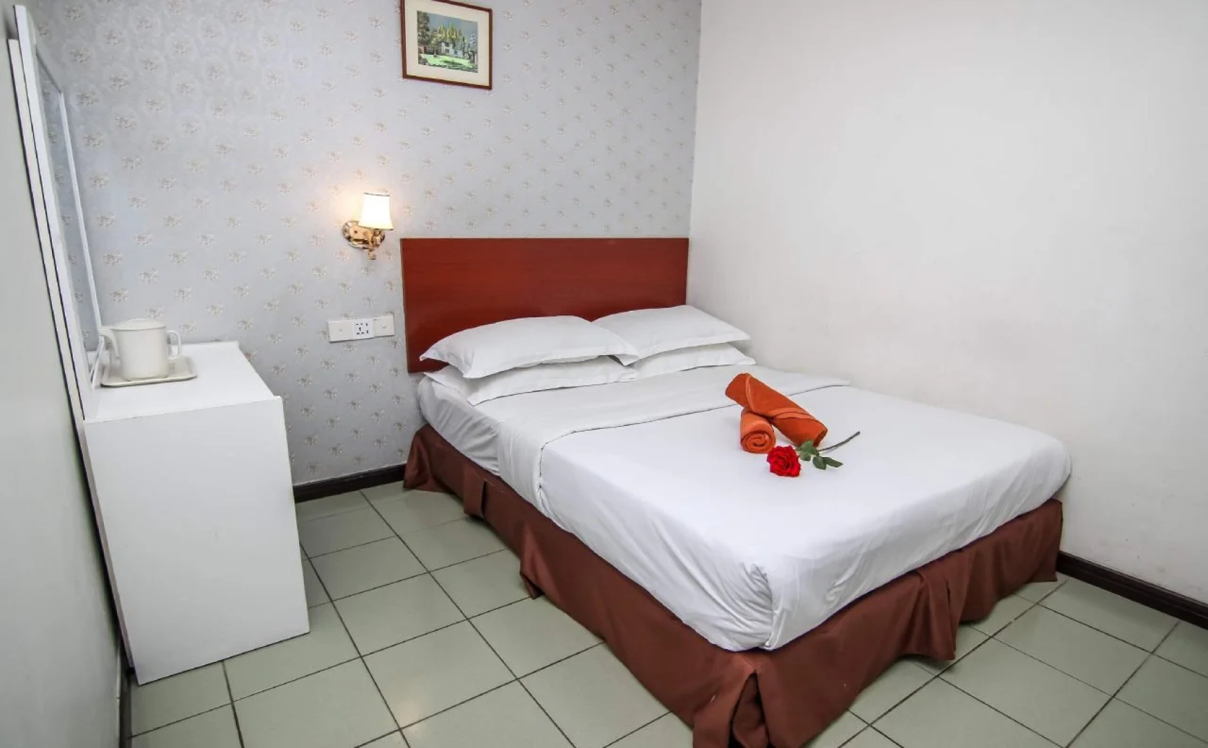 Hotel Zamburger Taman Universiti