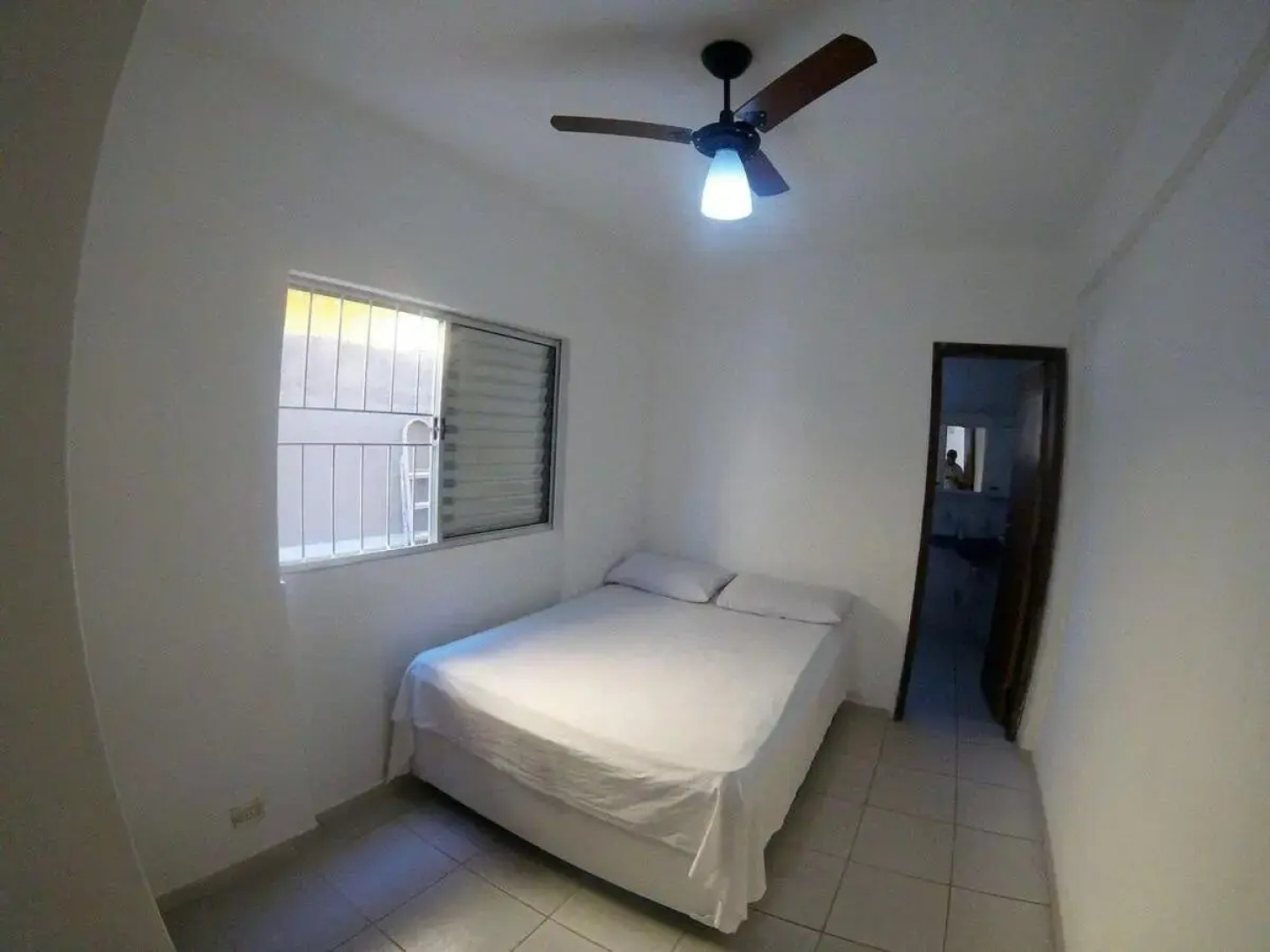 Casa aconchegante pé na areia c/ 5 quartos.