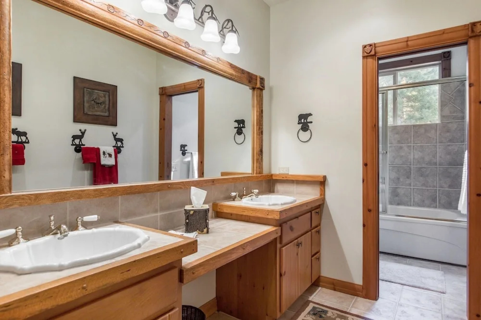 New Listing! Custom Miracle Mountain Lodge W/ AC Home