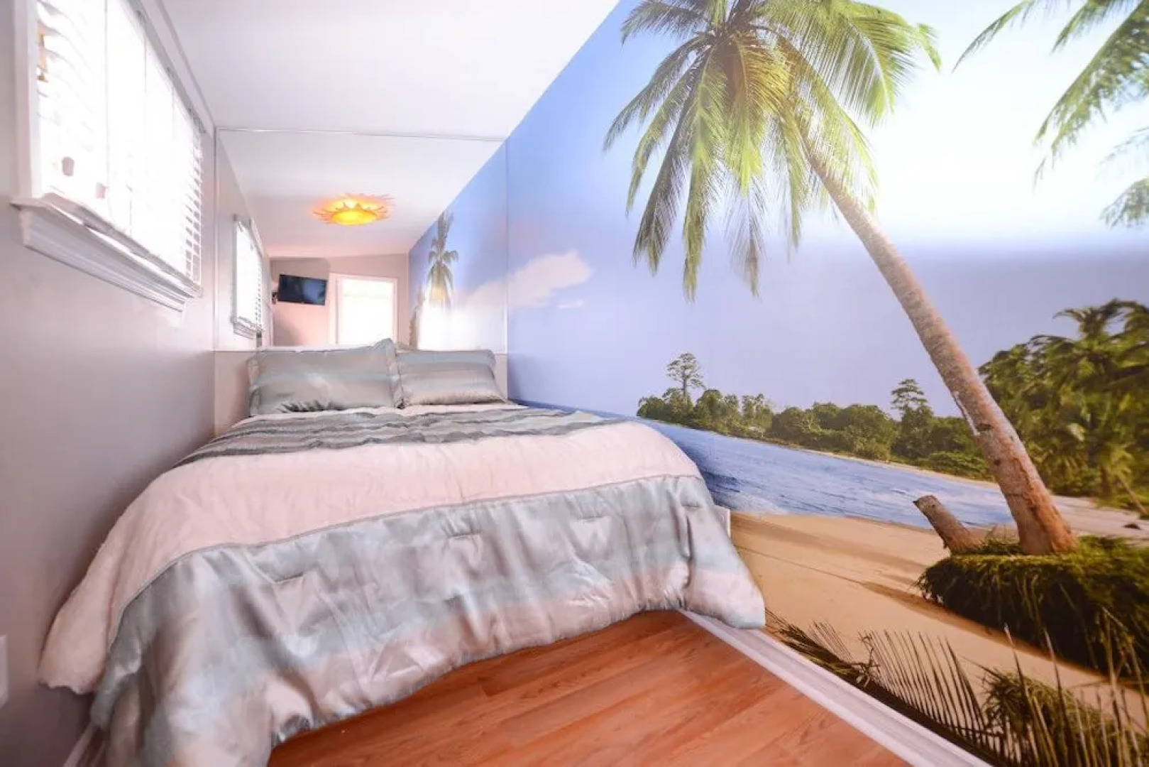 Niagara by the Beach