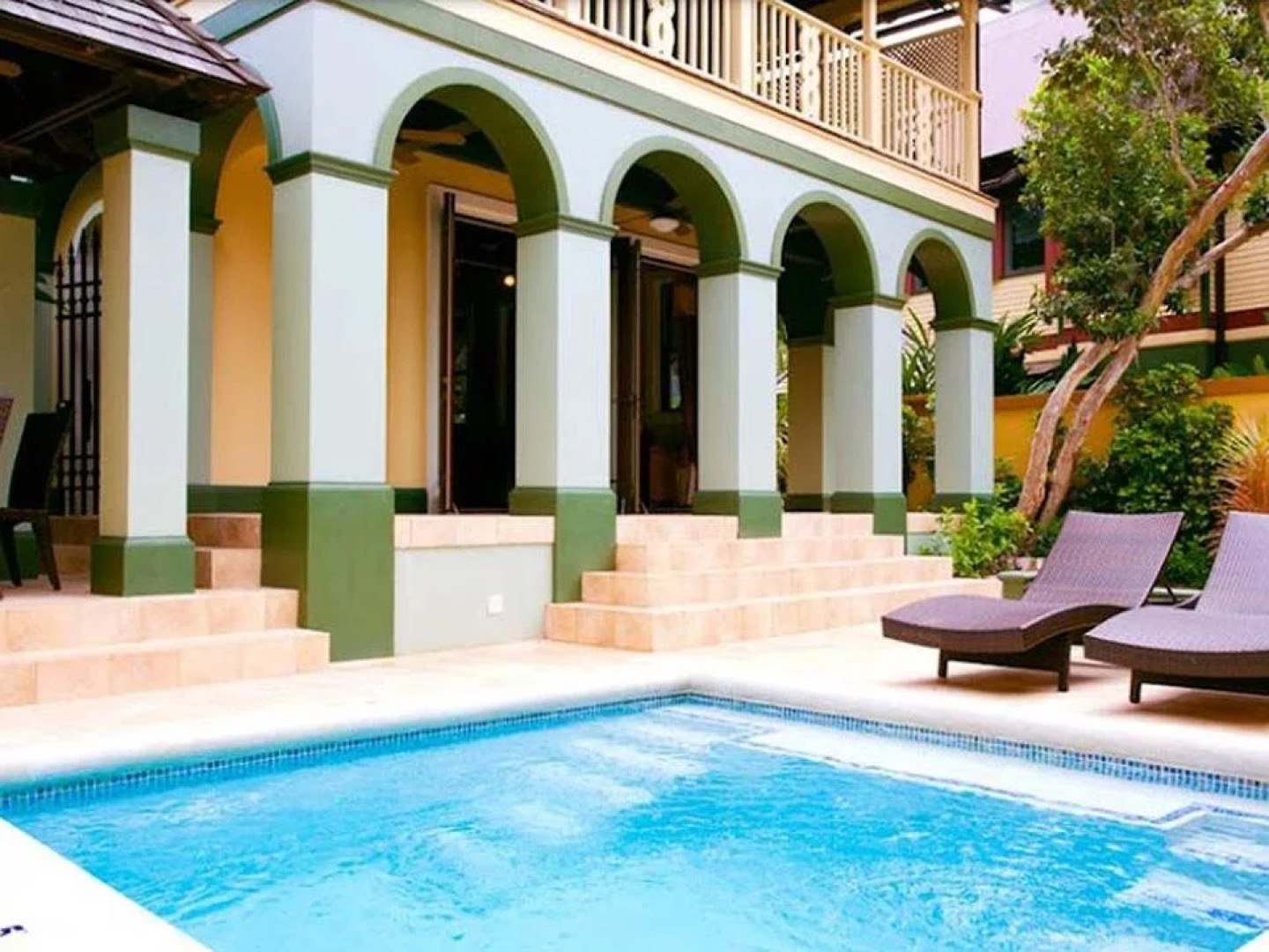 Hermosa Cove Villa Resort and Suites