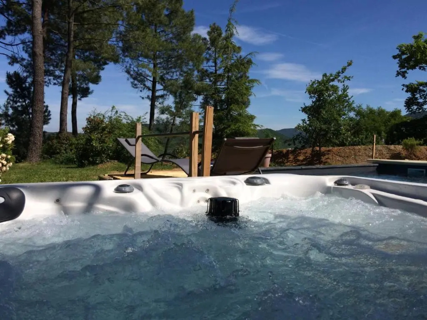 Les O de Privas 1 unique Tente Wigwam avec sa piscine privative xxx SPA avec supplement xxx