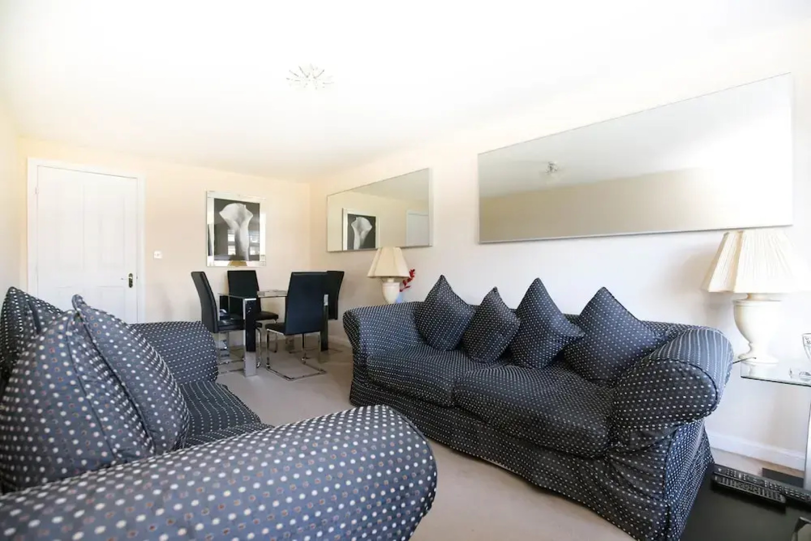 Week2Week Stunning 2 Bed Tynemouth Apartment