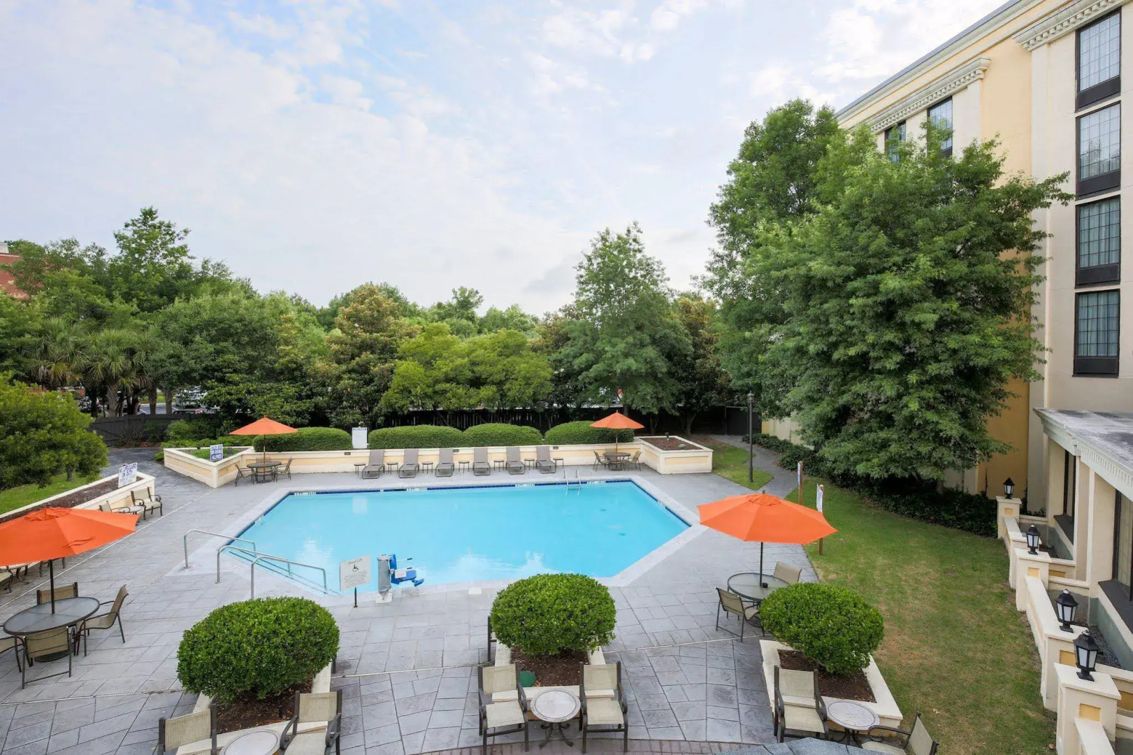 Hotel Indigo Mount Pleasant by IHG