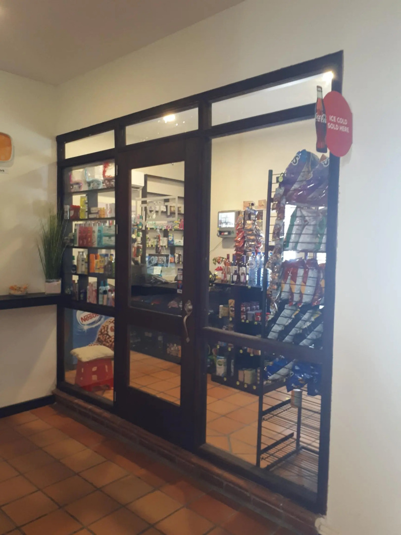 voco Surfside Aruba by IHG