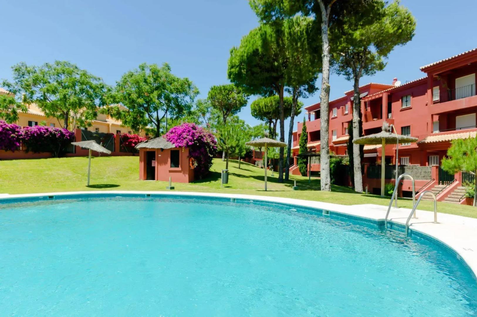 Apartamentos O2 El Puerto