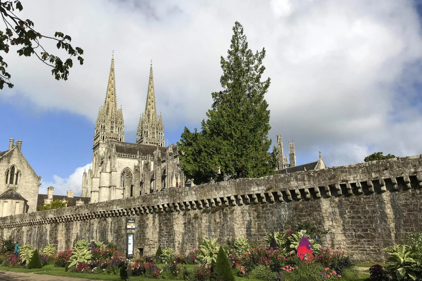 Semi-detached House in the Castle Park, Benodet