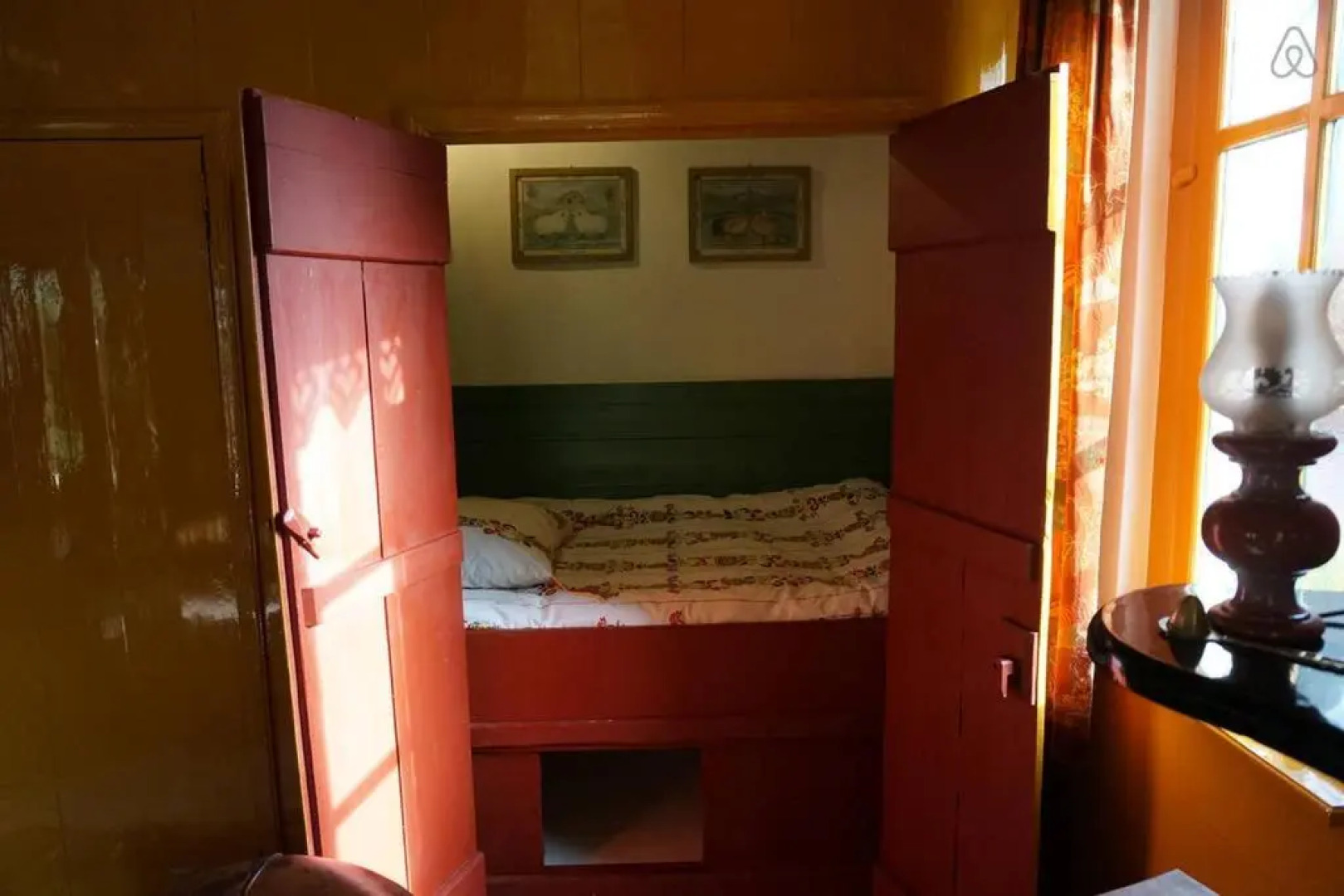 The Old Labor House 1525