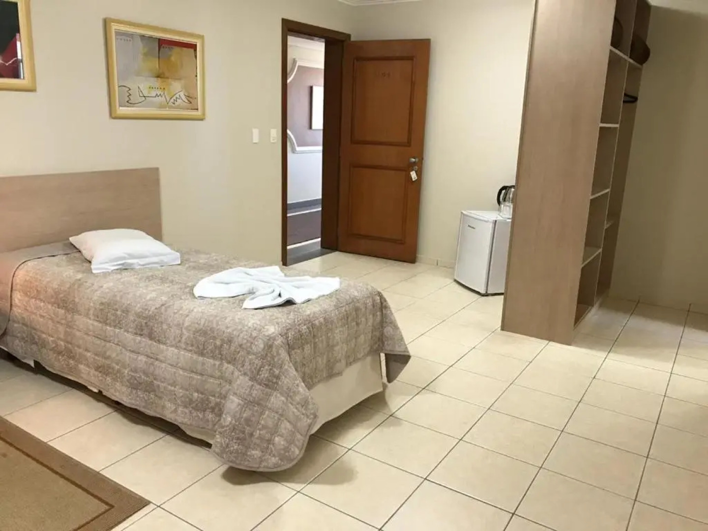 Center Hotel Cambará