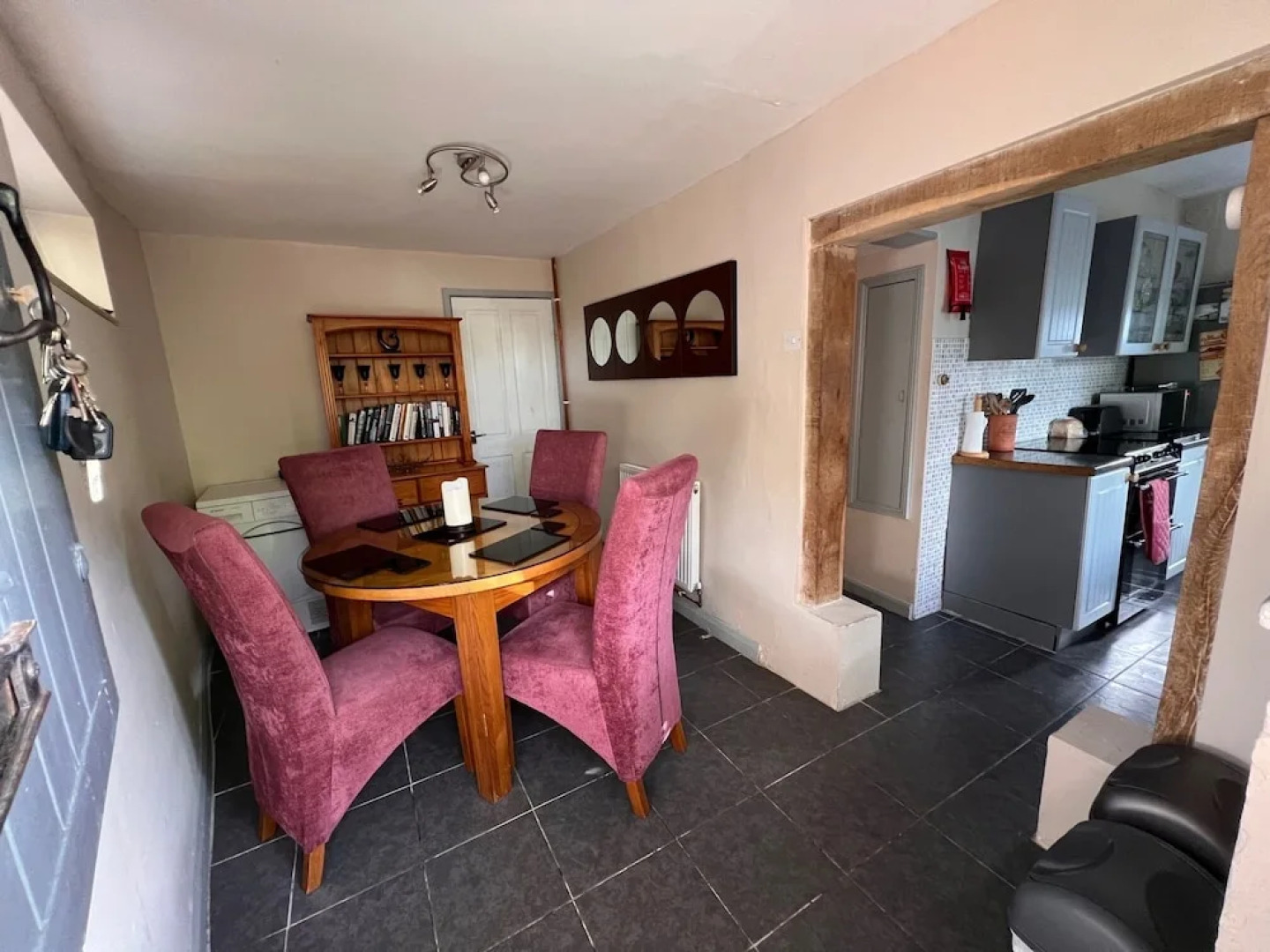 The Dickleburgh Crown