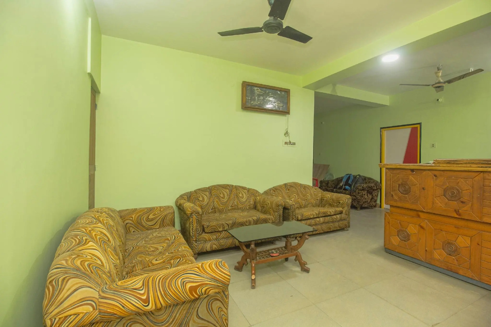 OYO 27701 Hotel Kshounish Residency