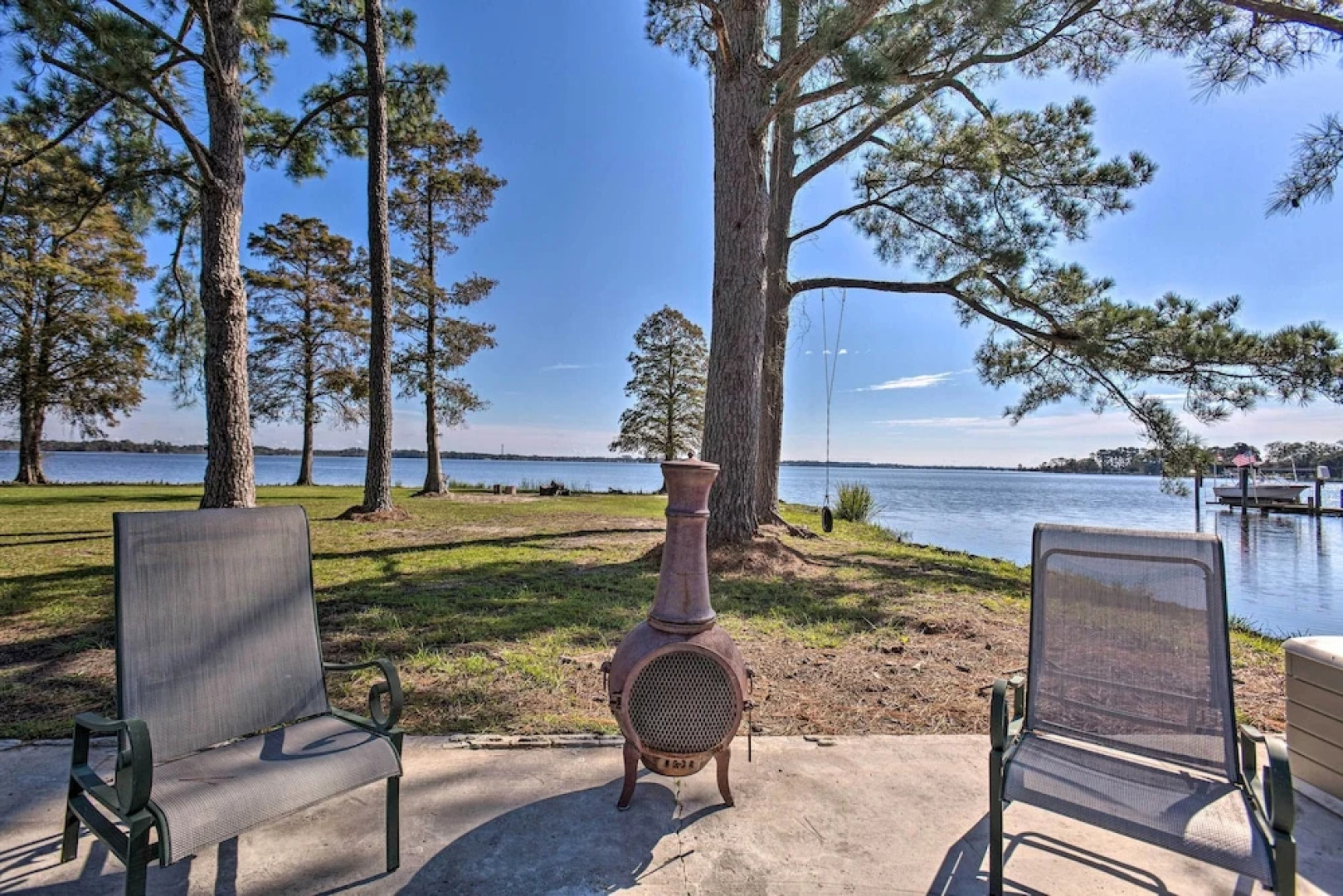 Riverfront New Bern House: Gourmet Kitchen & View!