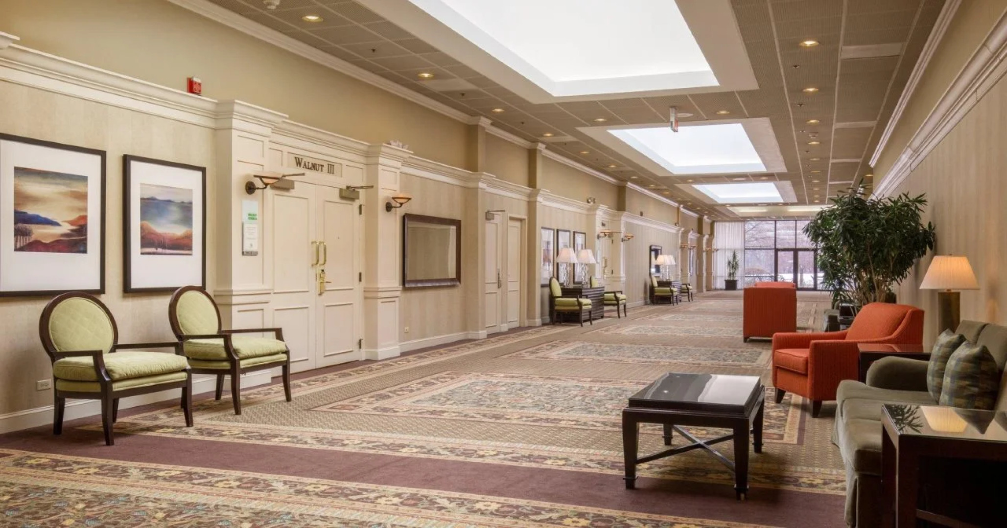 Holiday Inn Chicago Nw Crystal Lk Conv Ctr by IHG