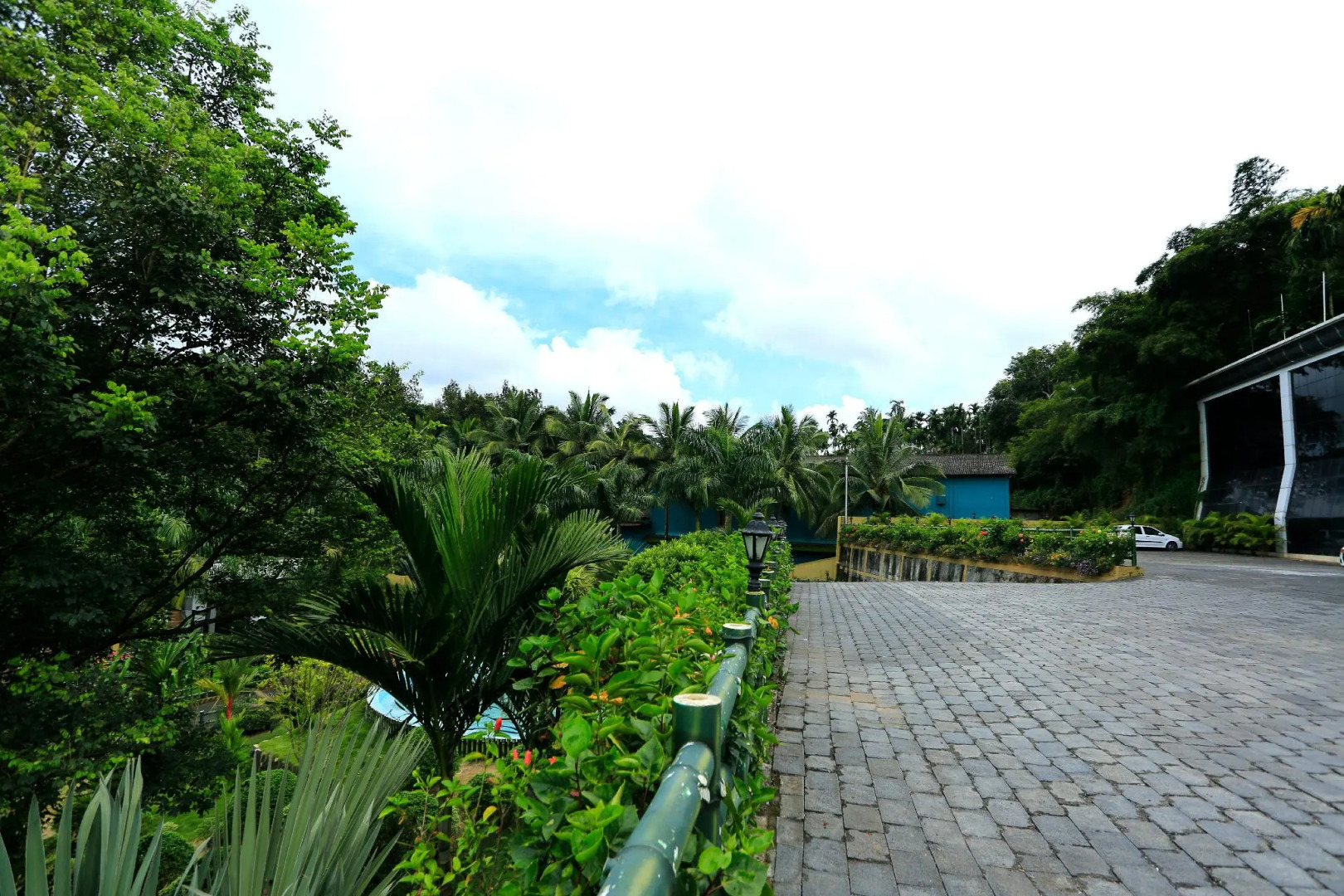 Jet Paark Resort Hotel Wayanad