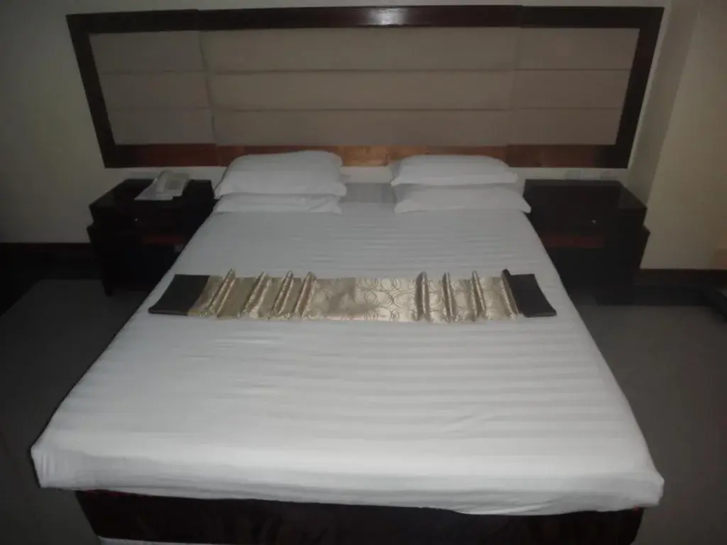 Victoria Palace Hotel