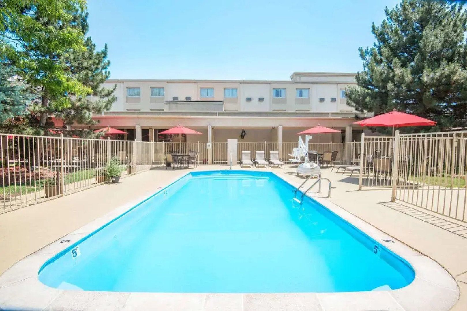 Ramada by Wyndham Denver Downtown