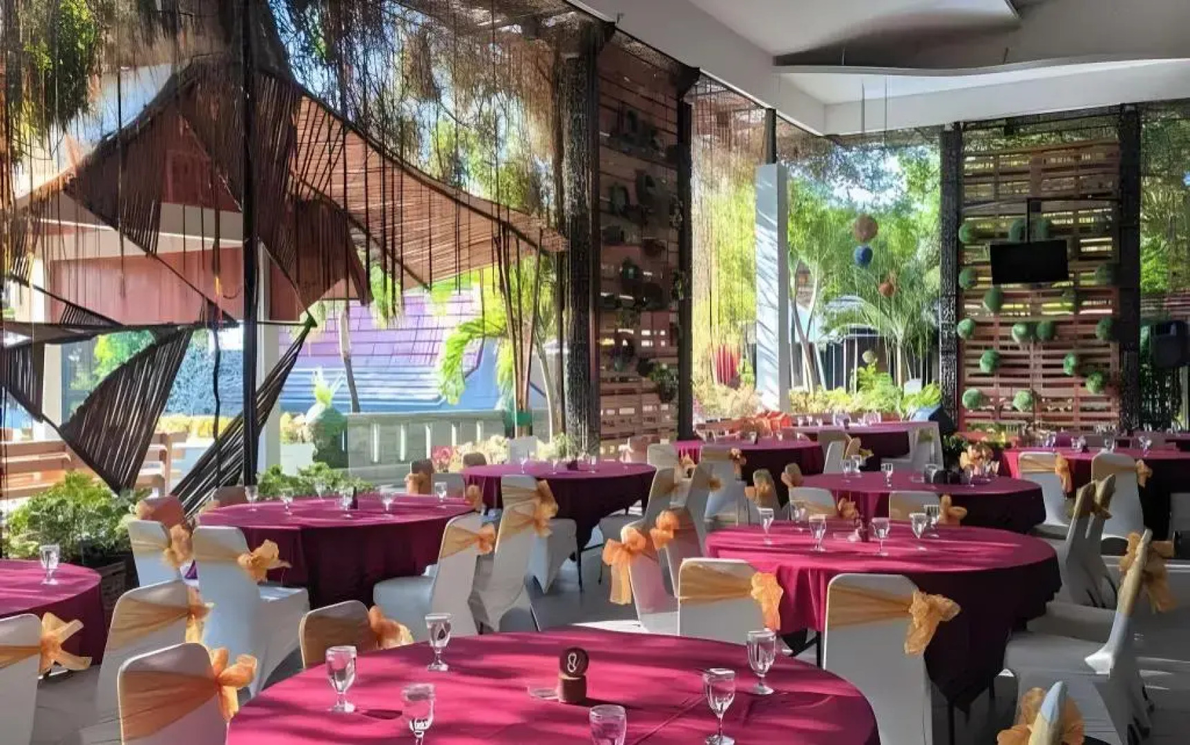 Bukit Daun Hotel and Resort