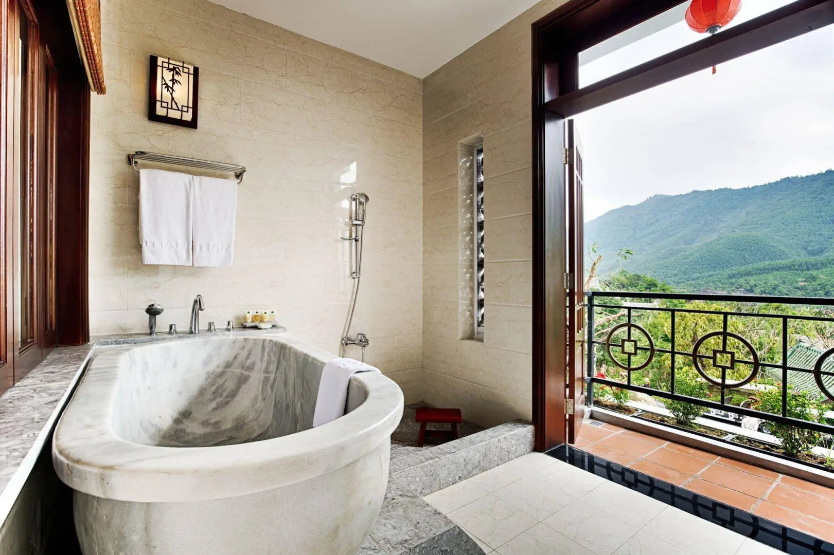 Nui Than Tai Ebisu Onsen Resort