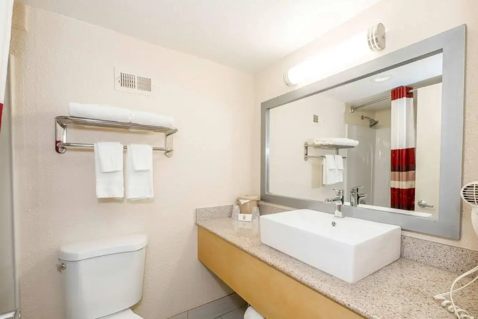 Days Inn Neptune Beach