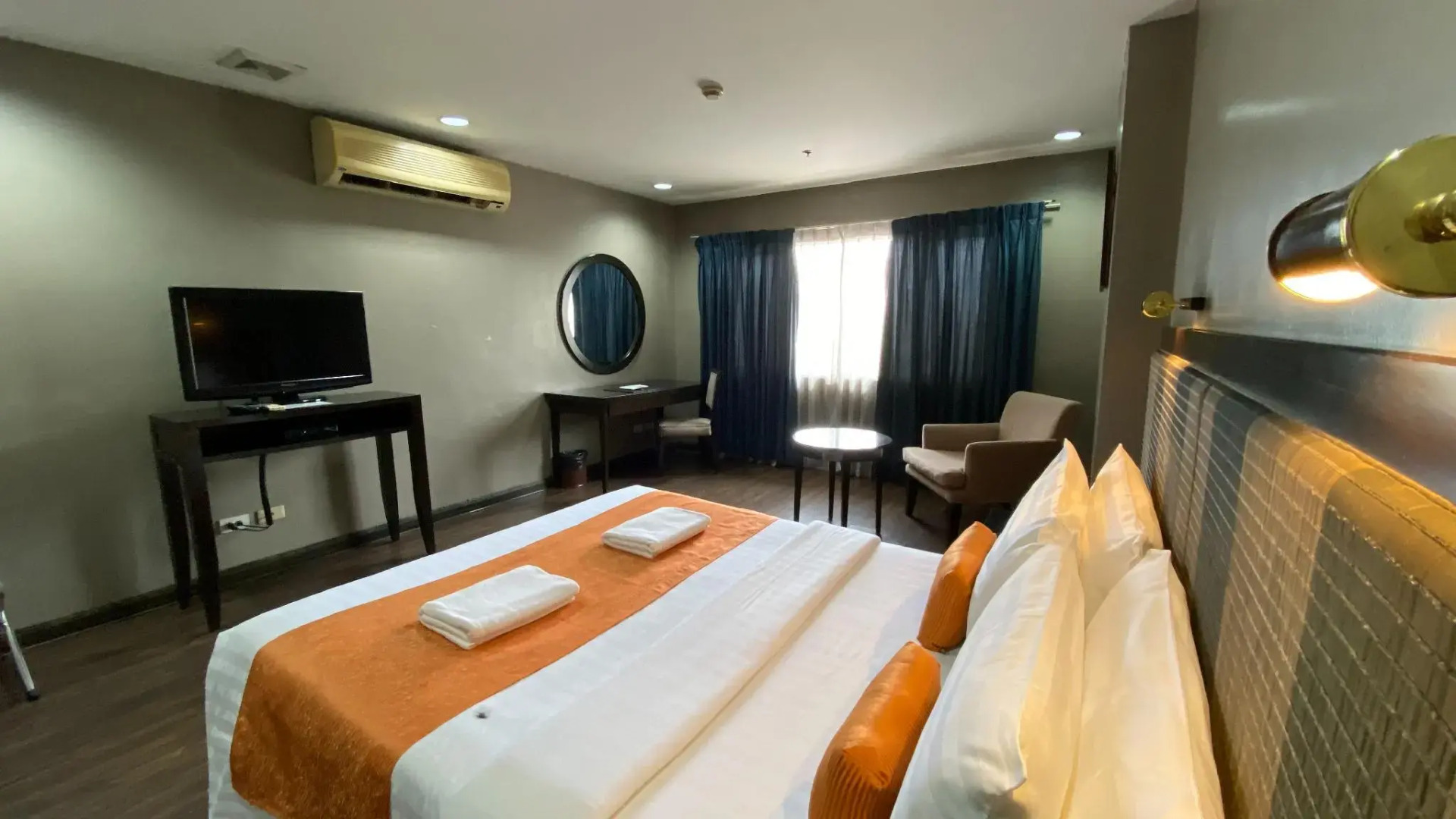 Baguio Burnham Suites