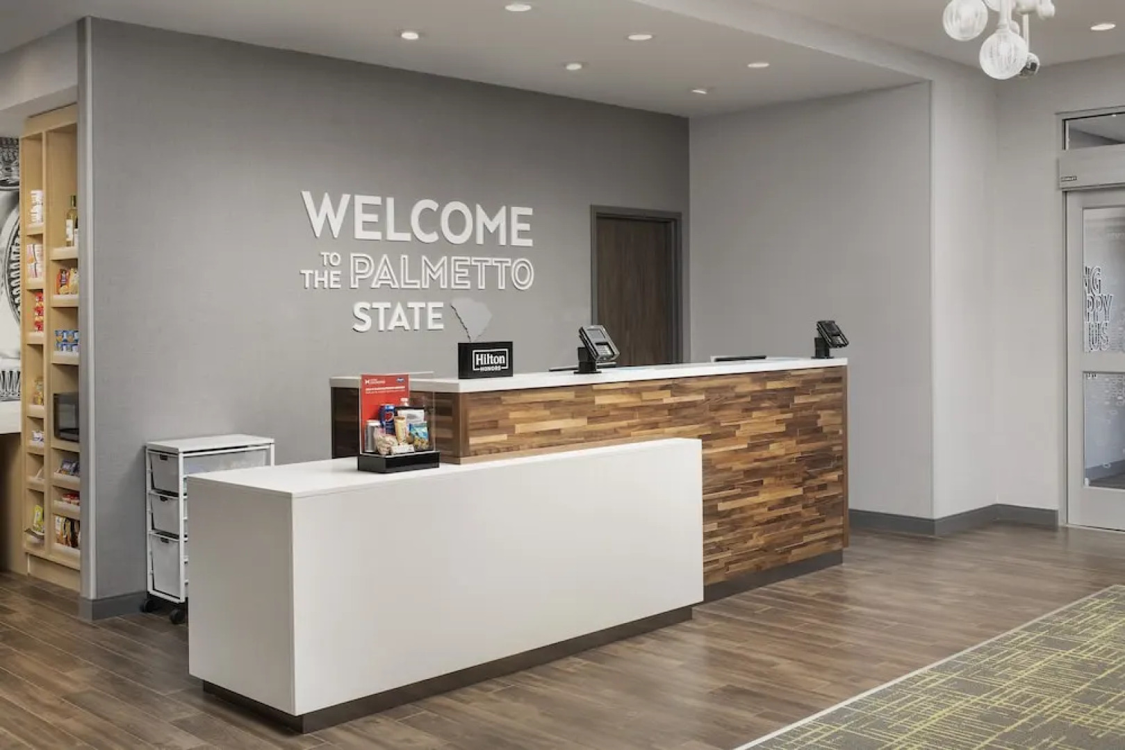 Hampton Inn & Suites Charlotte Airport Lake Pointe