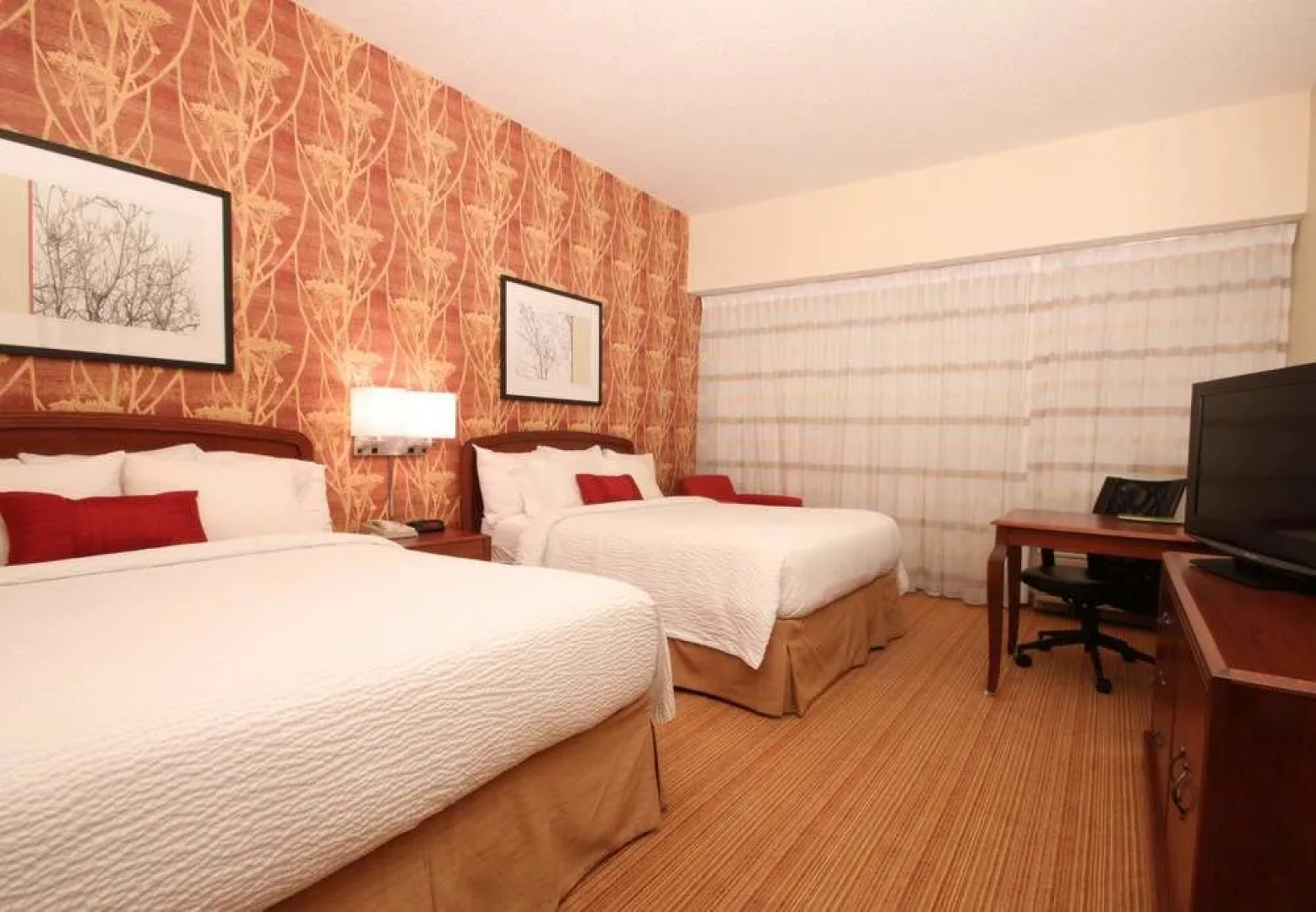 Courtyard Chicago Bloomingdale