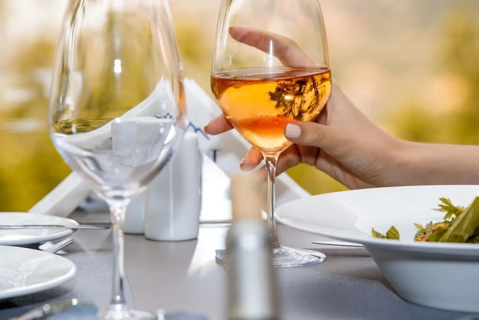 Mist Hotel And Spa By Warwick