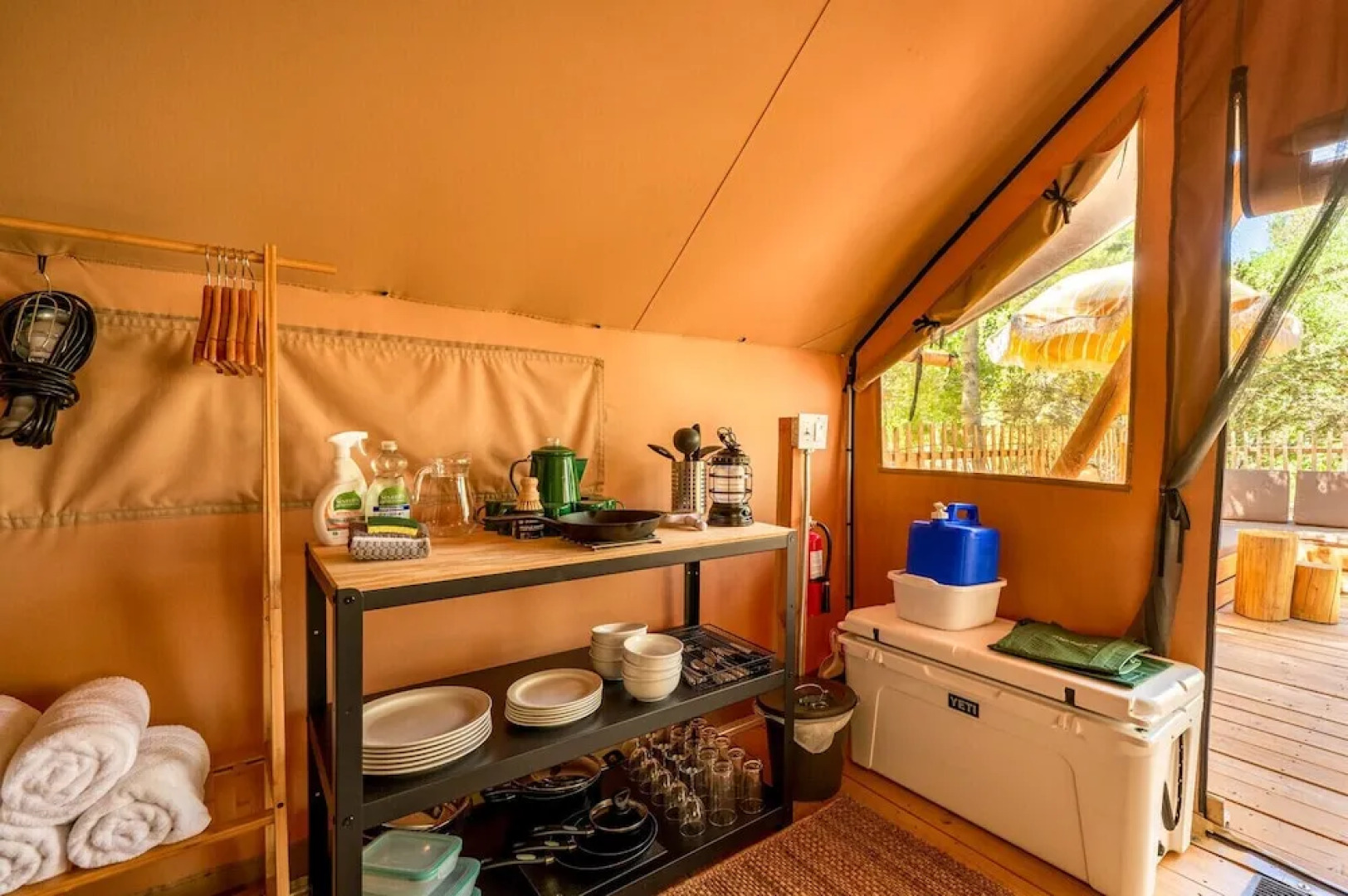 Huttopia Paradise Springs