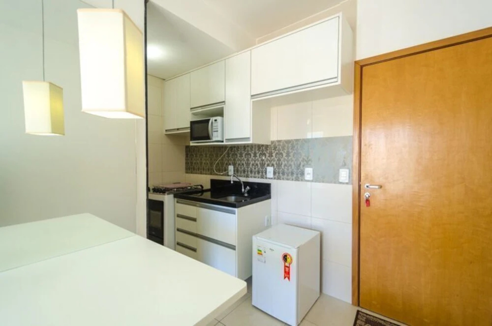 AV110 Completo e perto do metro