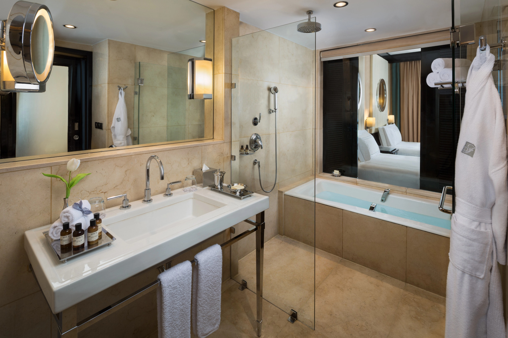 Fairmont Nile City Hotel