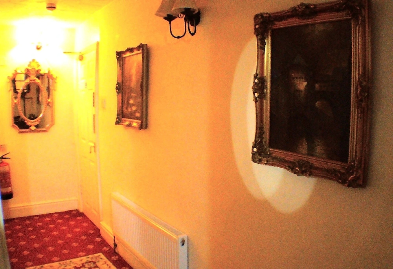 Featherstone Farm Hotel