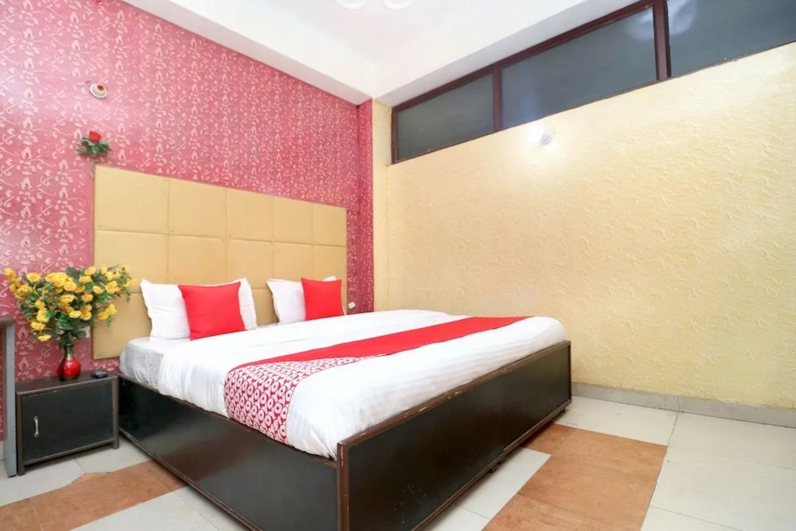 Hotel Shine Broadway