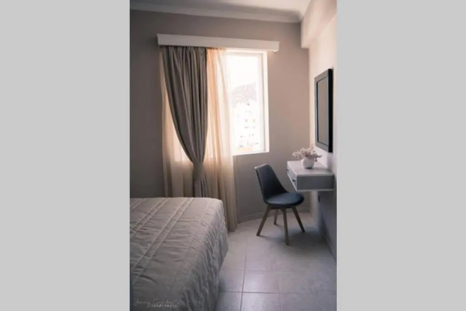 Remvi Deluxe Apartment 202 with Sea View