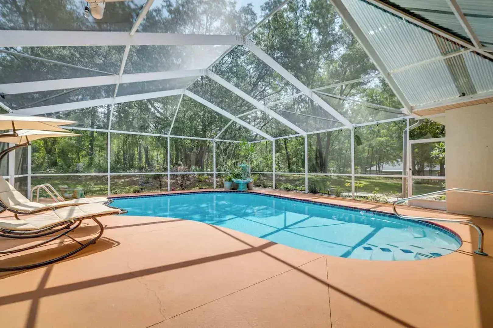 4 Mi to Rainbow Springs: Dunnellon Villa w/ Pool!
