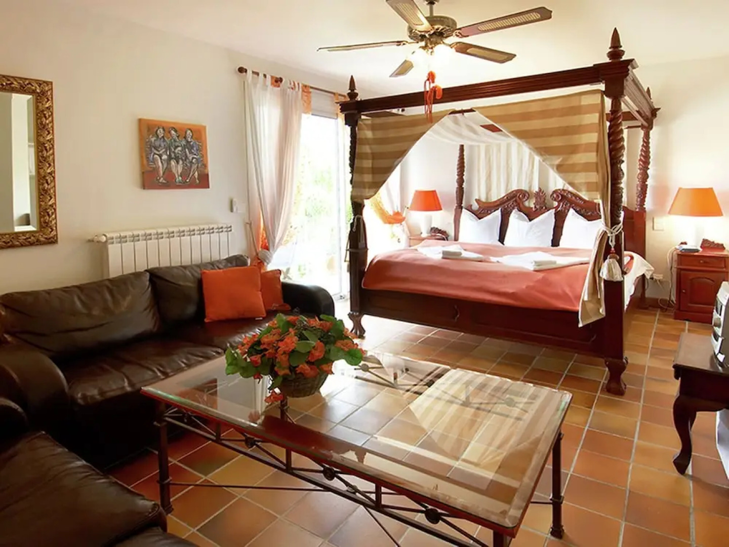 Stately Villa in La Gaude With Relaxation Area and Pool