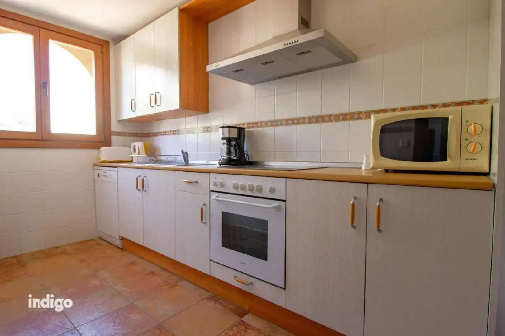 ELL001 Casa adosada de 2 dormitorios