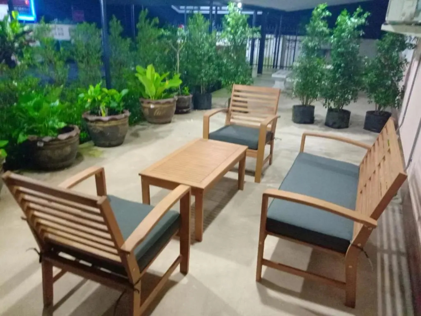 Private 2 Bedroom Villa With Swimming Pool Tropical Gardens Fast Wifi Smart Tv