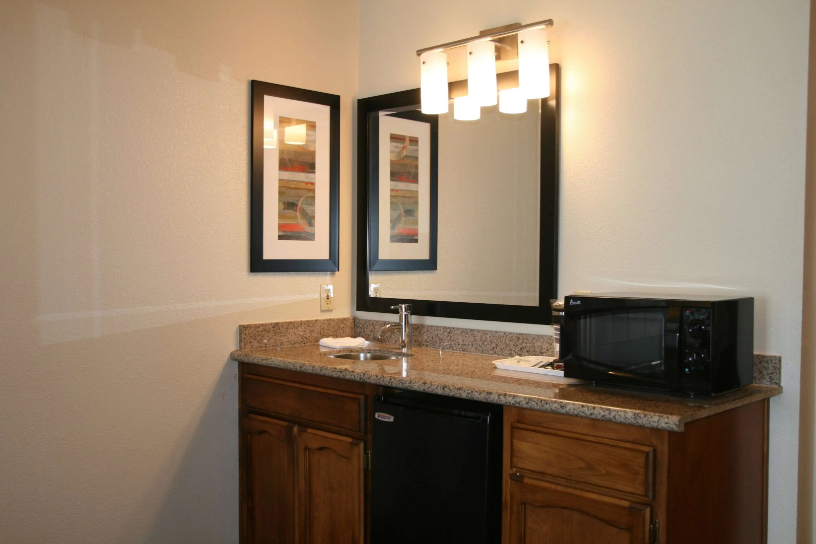 Best Western Luxury Inn